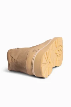 Core Cap Suede