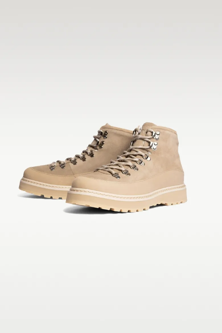 Core Cap Suede