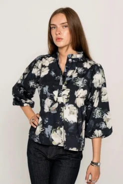 Ella Blouse Blue Garden