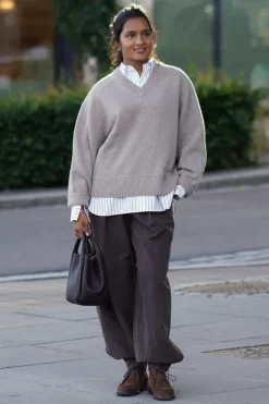 Harbour V-Neck Sweater