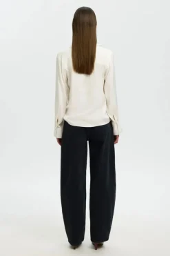 Jonna reg ls open collar shirt