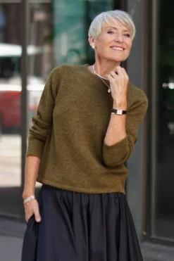 Lulu new ls knit o-neck