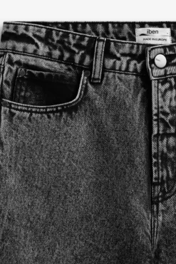 Reign jeans